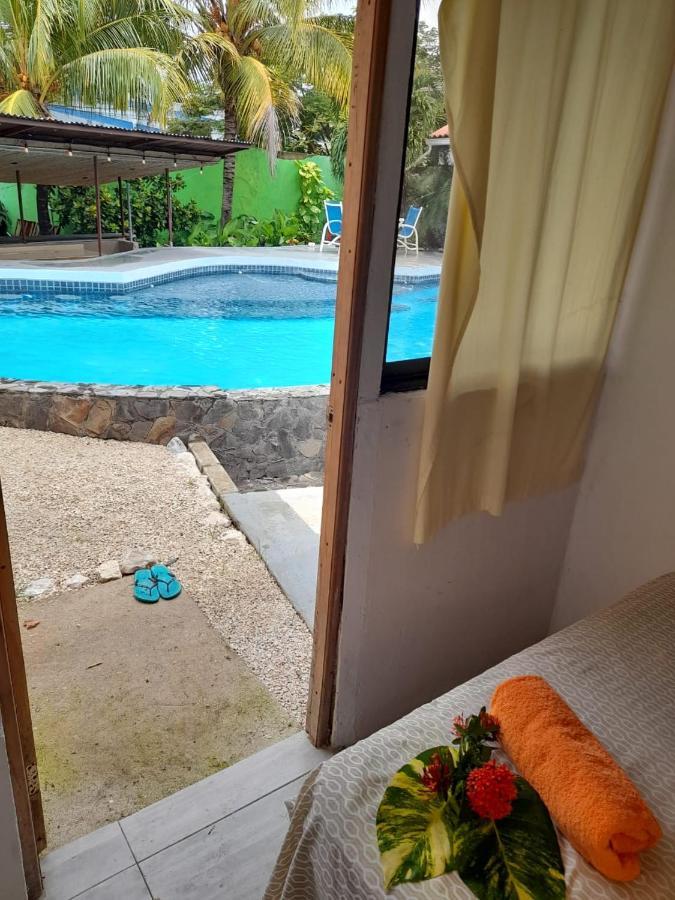 Flamingo Cabinas Hotell Playa Flamingo Exteriör bild